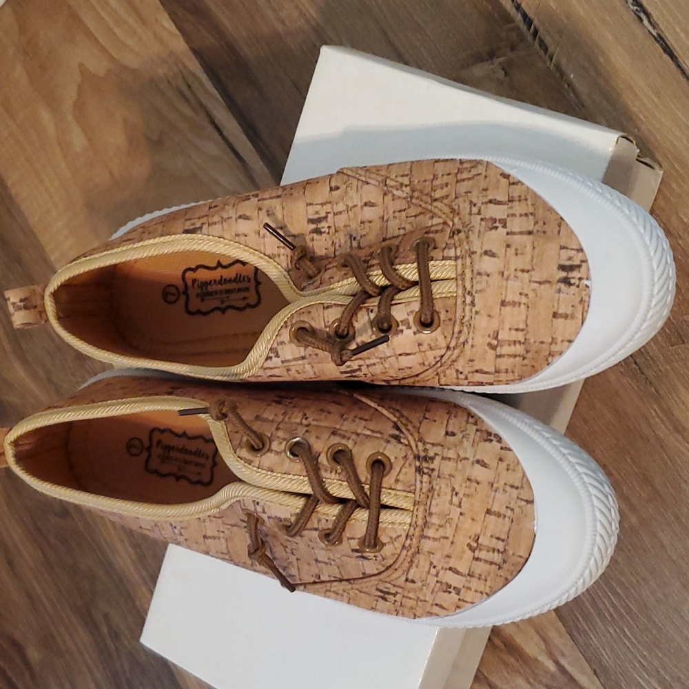 Women's slip ons